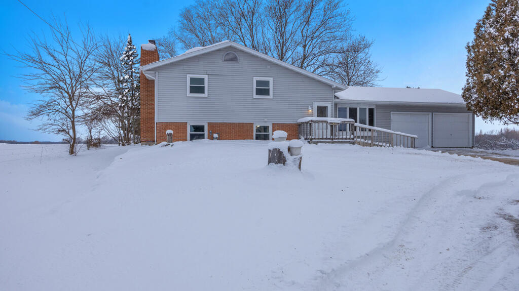 N302 County Road I Sherman, WI 53075 - Photo 30 of 33 Front Yard