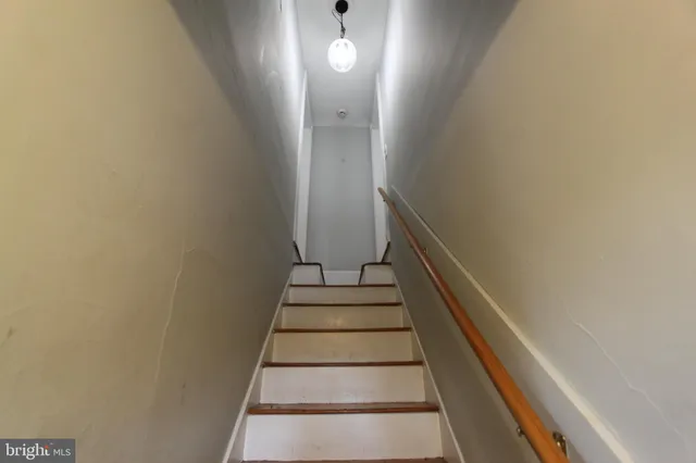 $1,615 | 5744 Charles Town Road, Kearneysville, WV 25430