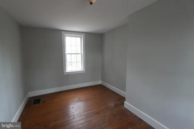 $1,615 | 5744 Charles Town Road, Kearneysville, WV 25430