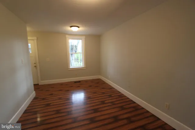 $1,615 | 5744 Charles Town Road, Kearneysville, WV 25430