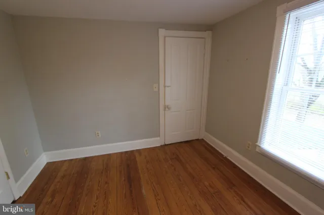 $1,615 | 5744 Charles Town Road, Kearneysville, WV 25430