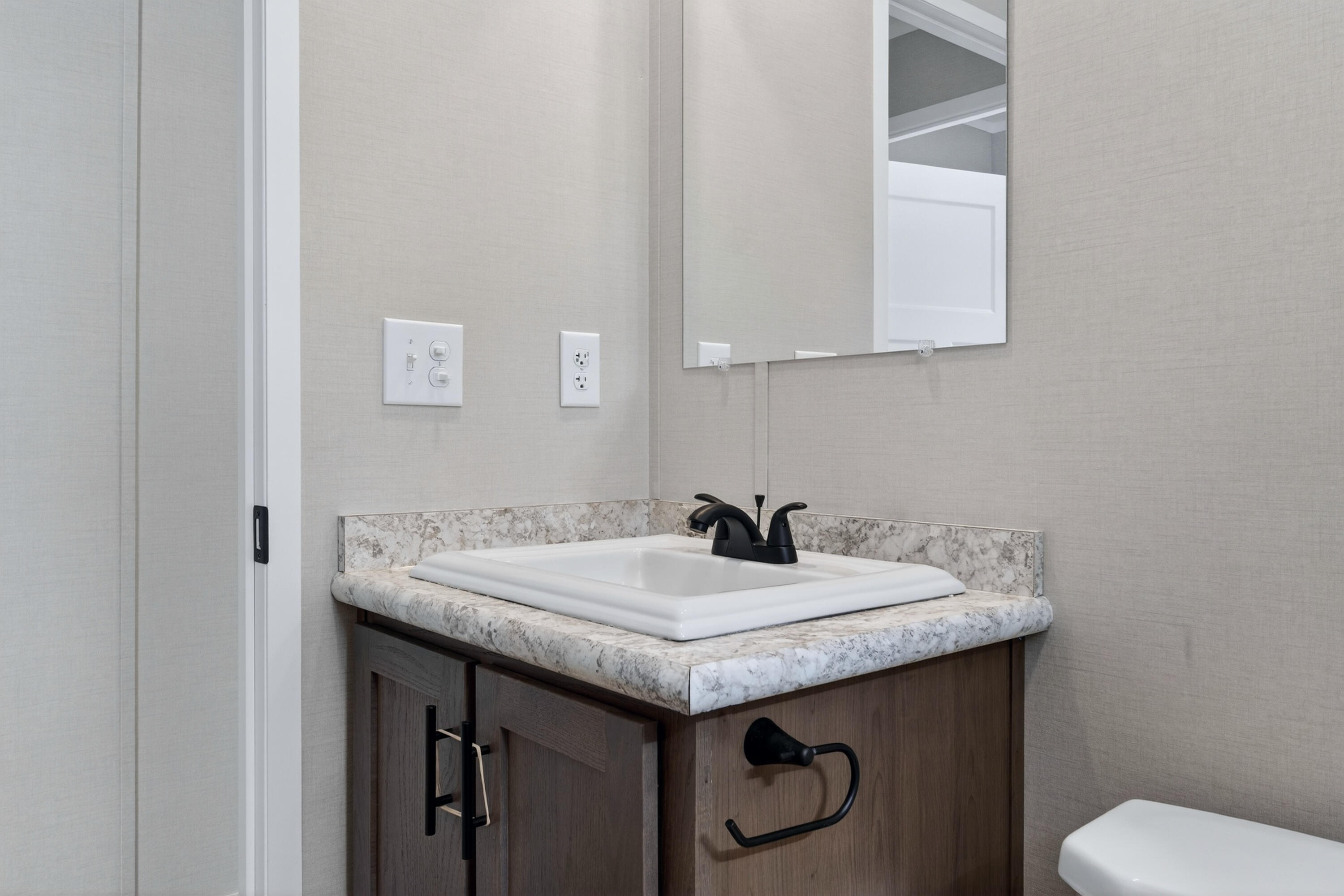 83 Governor Goodwin Road North Berwick, ME 03906 - Photo 26 of 31 Bath