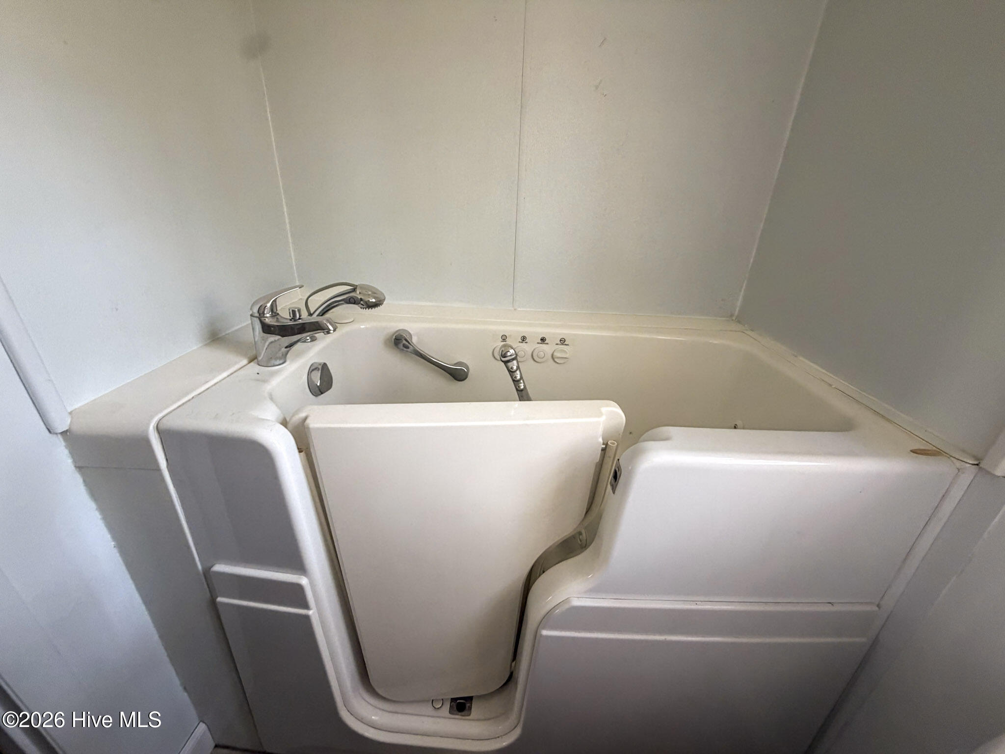 575 Veterans Road St. Pauls, NC 28384 - Photo 18 of 32 IMG_1702