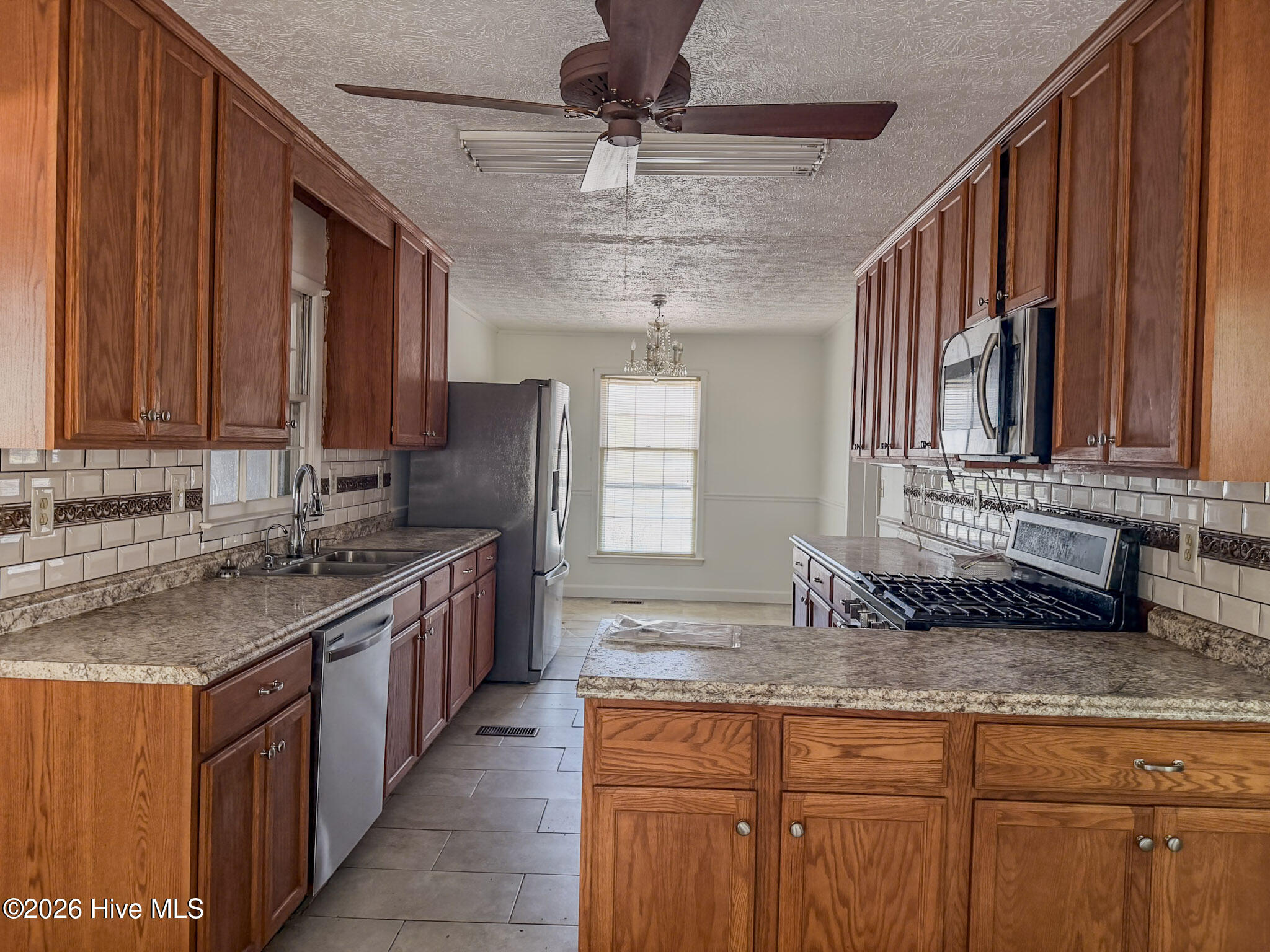 575 Veterans Road St. Pauls, NC 28384 - Photo 4 of 32 IMG_1689