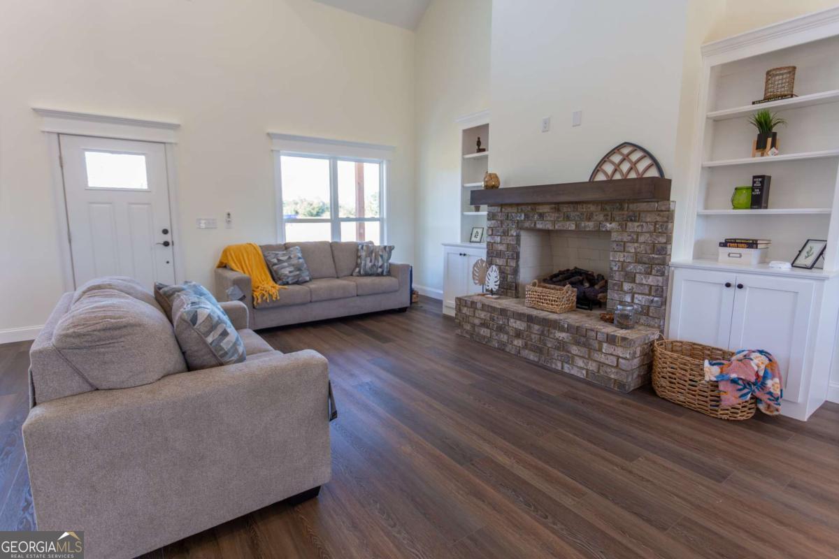 4419 Altamaha School Road Baxley, GA 31513 - Photo 17 of 77