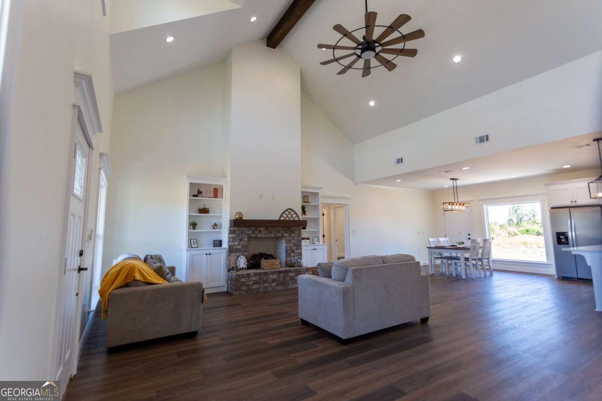 4419 Altamaha School Road Baxley, GA 31513 - Photo 3 of 77