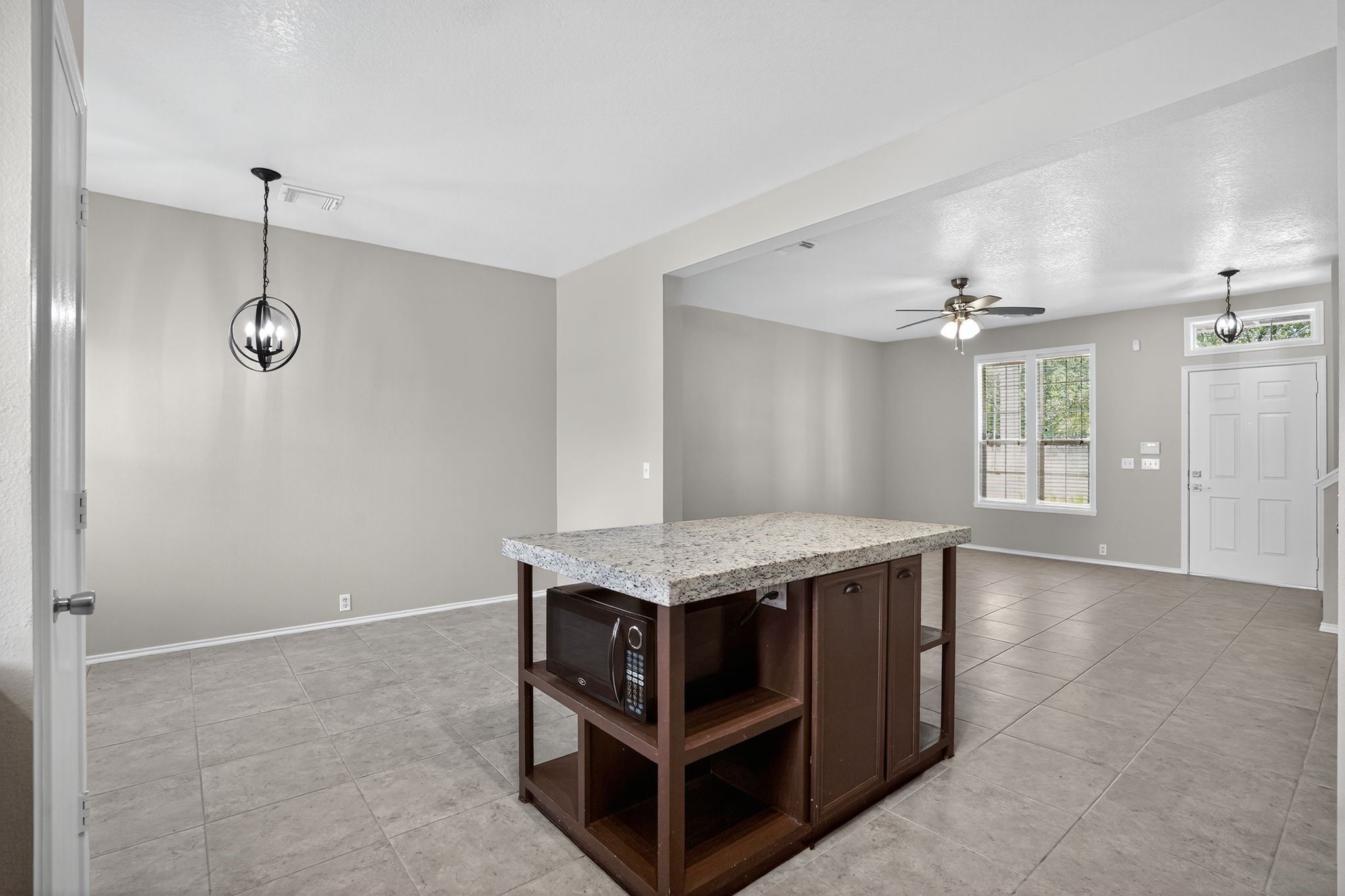 2814 Legends Crest Drive Spring, TX 77386 - Photo 10 of 34 a kitchen with stainless steel appliances granite countertop a stove and a sink