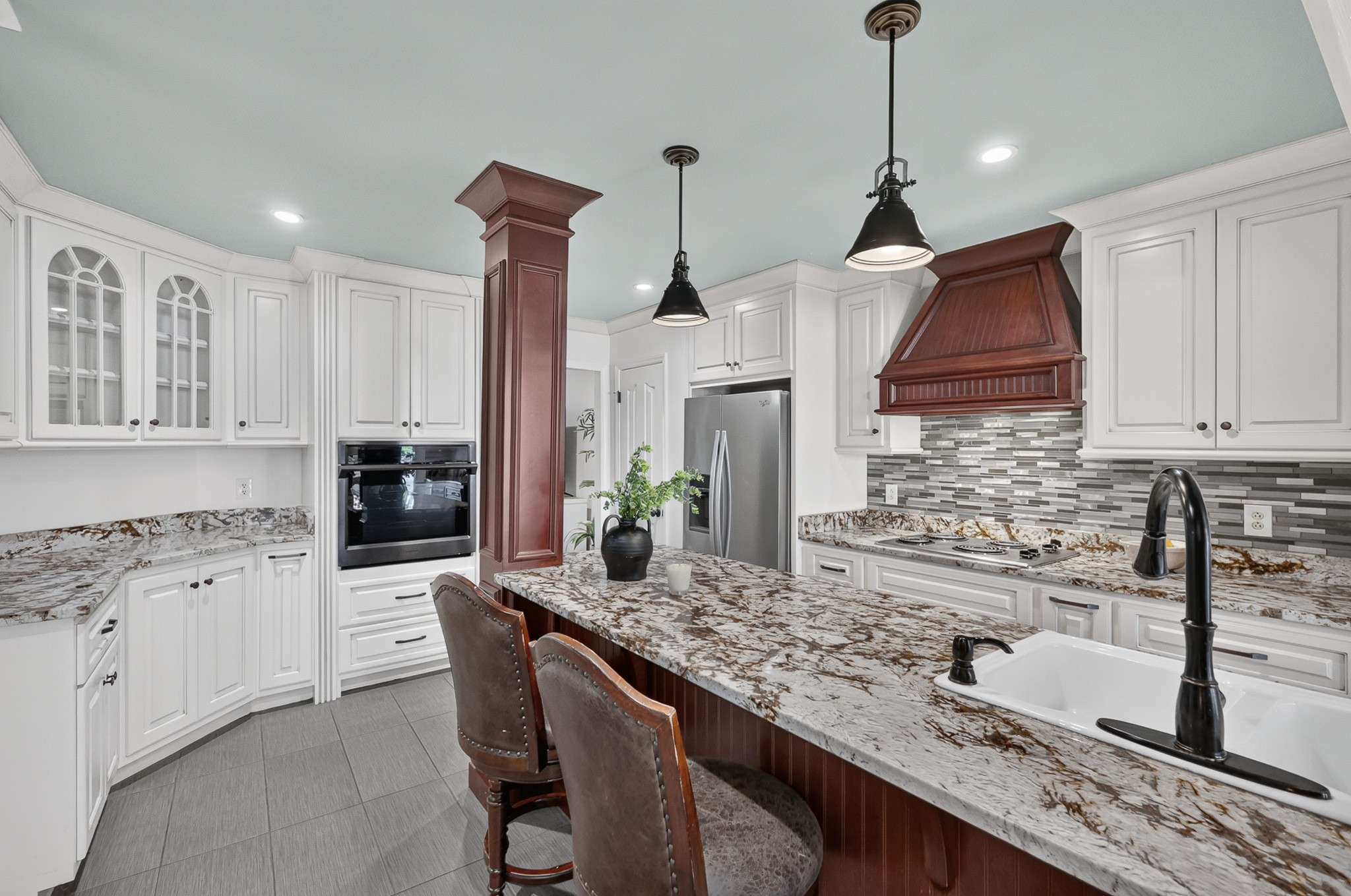 409 Riveredge Court Murfreesboro, TN 37128 - Photo 3 of 26 Gallery Image 3