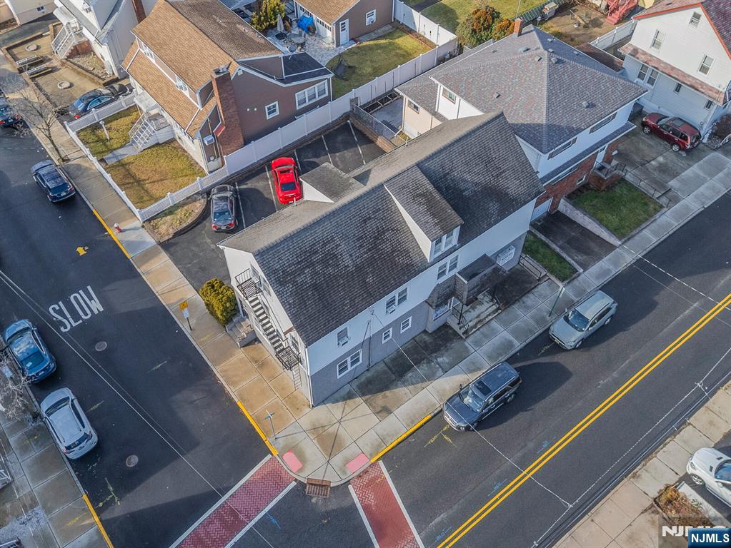 781 2nd Street Secaucus, NJ 07094 - Photo 11 of 22