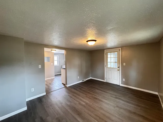 $79,900 | 2460 New Milford Church Road, Rockford, IL 61109