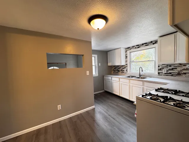 $79,900 | 2460 New Milford Church Road, Rockford, IL 61109