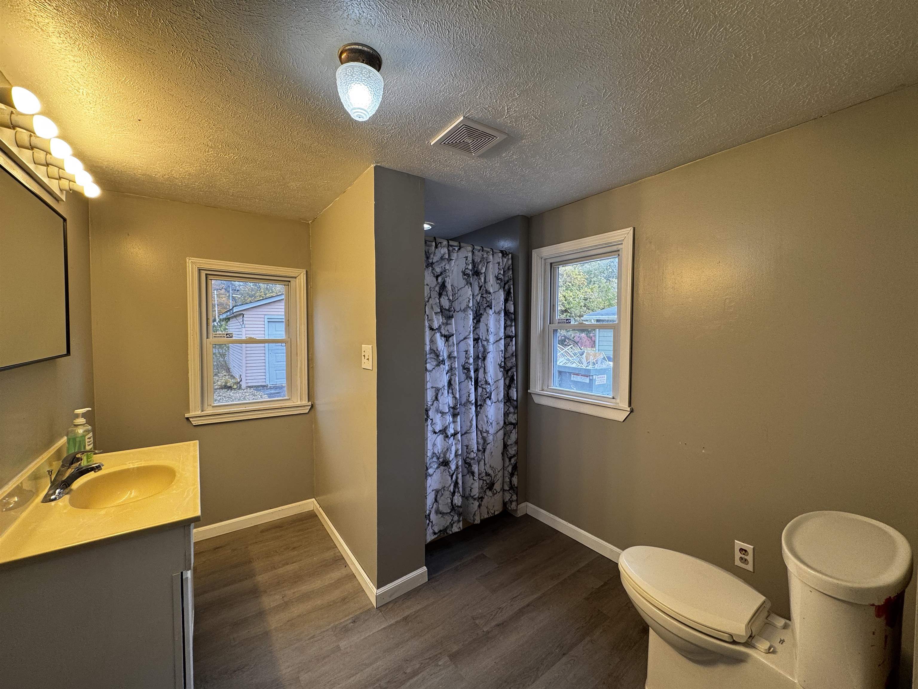 2460 New Milford Church Road Rockford, IL 61109 - Photo 32 of 37