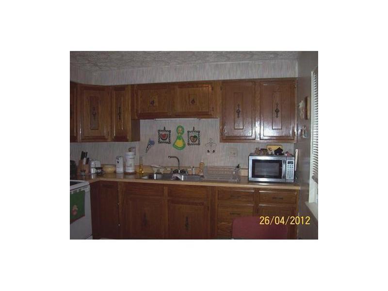 107 Mecklem Road New Brighton, PA 15066 - Photo 3 of 10 Kitchen.