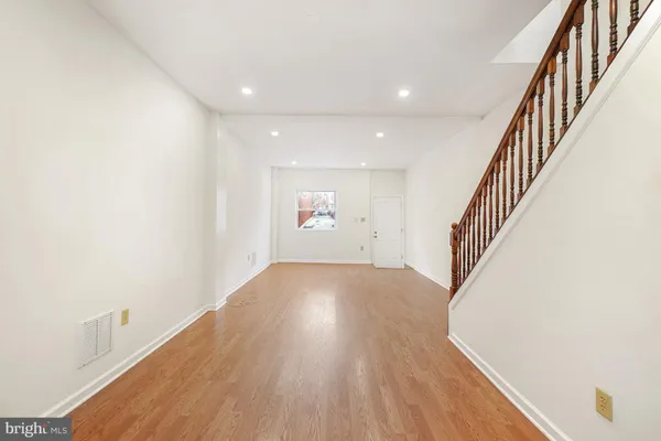 $279,900 | 214 South Bouldin Street, Baltimore, MD 21224