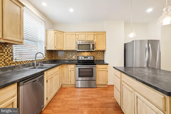 $279,900 | 214 South Bouldin Street, Baltimore, MD 21224