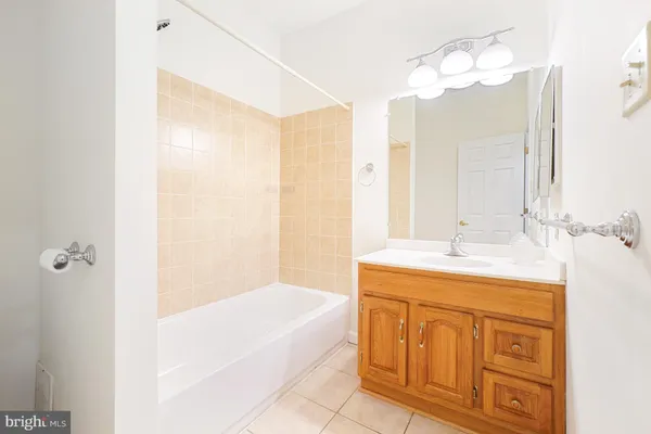 $279,900 | 214 South Bouldin Street, Baltimore, MD 21224