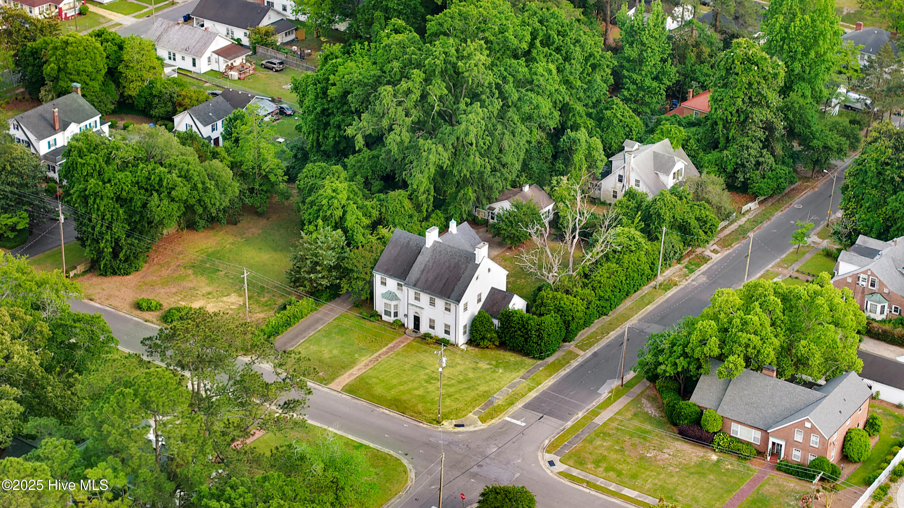 606 Rountree Street Kinston, NC 28501 - Photo 19 of 54 19-606 Rountree St-19