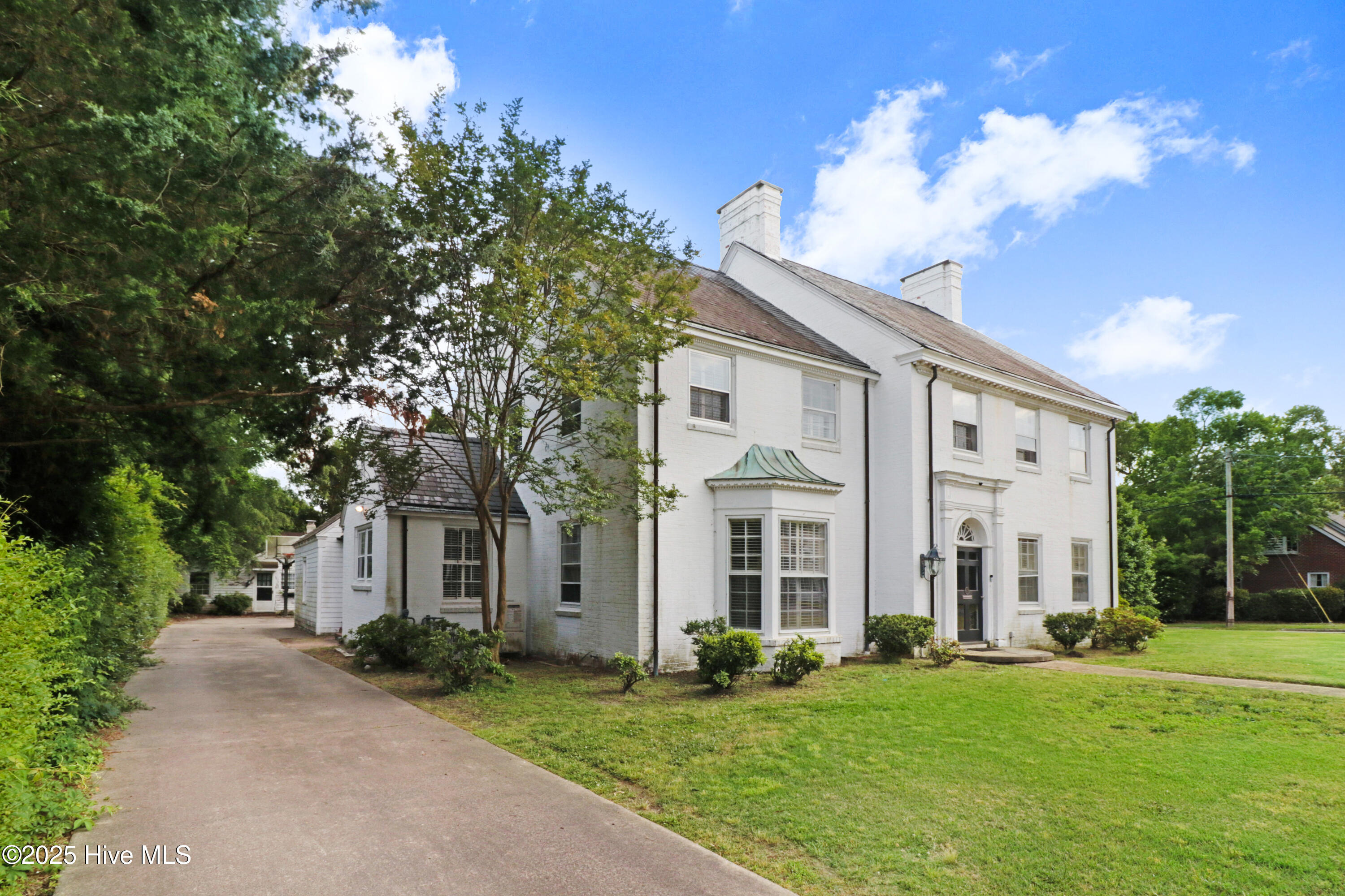 606 Rountree Street Kinston, NC 28501 - Photo 3 of 54 03-606 Rountree St-3