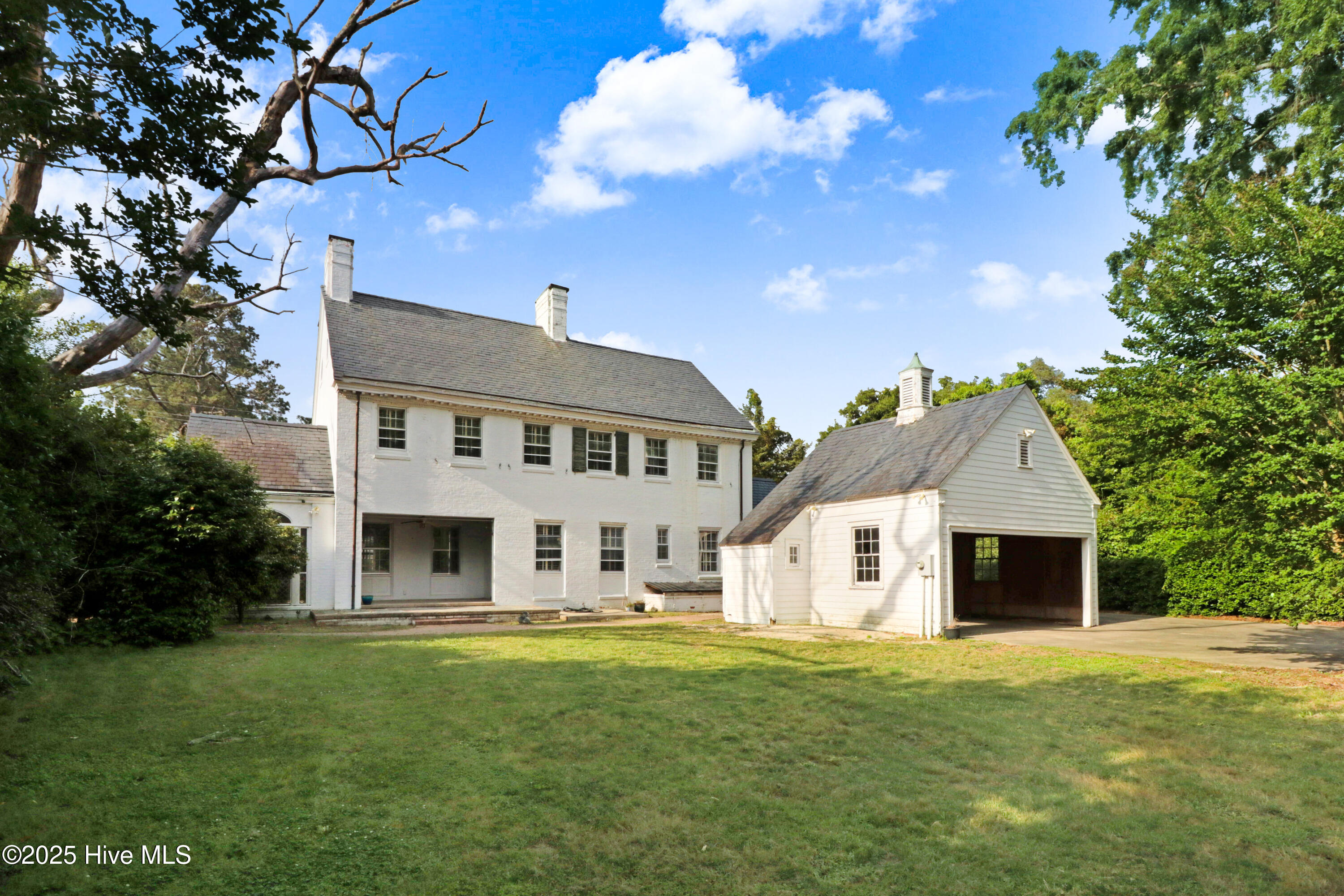 606 Rountree Street Kinston, NC 28501 - Photo 4 of 54 04-606 Rountree St-4
