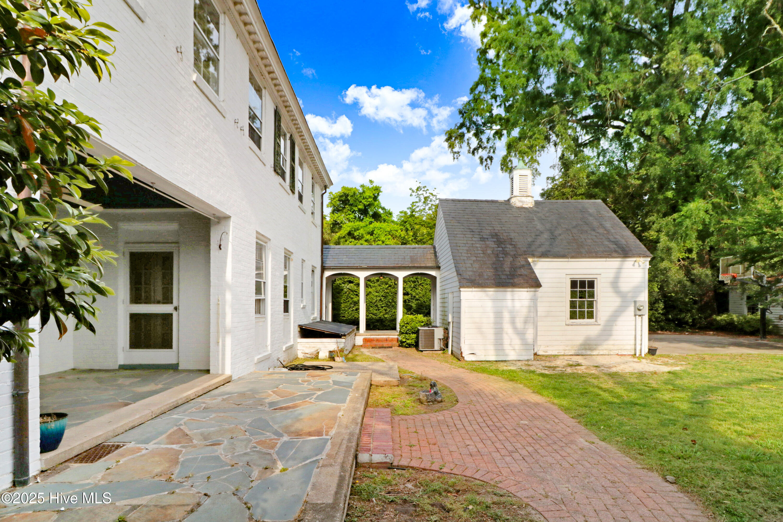606 Rountree Street Kinston, NC 28501 - Photo 7 of 54 07-606 Rountree St-7