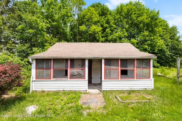 $235,000 | 1588 County Road 23B, Leeds, NY 12451