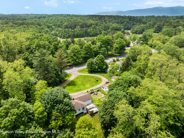 $235,000 | 1588 County Road 23B, Leeds, NY 12451