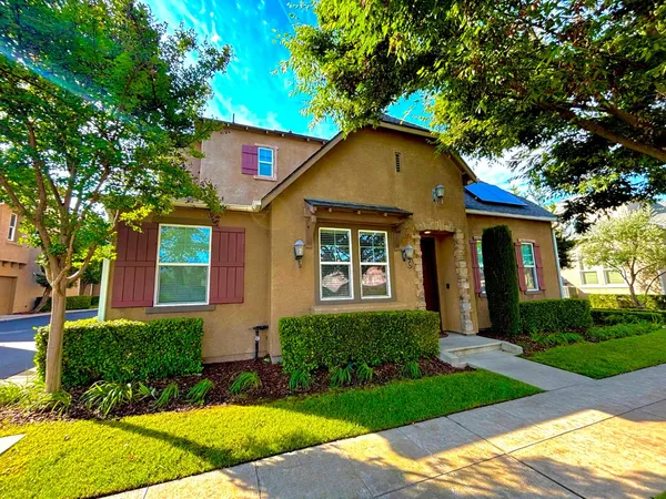 $378,999 | 4056 Trenton Avenue, Clovis, CA 93619