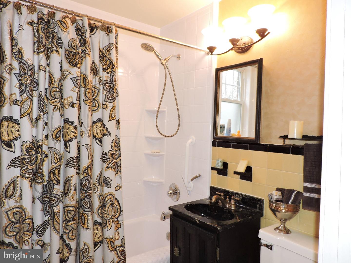 722 Wildell Road Drexel Hill, PA 19026 - Photo 17 of 25 Gallery Image 17
