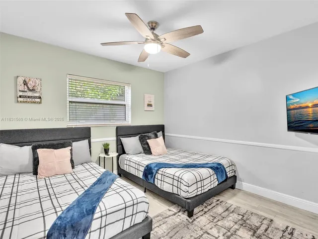 $13,500 | 413 Tamarind Drive, Hallandale Beach, FL 33009