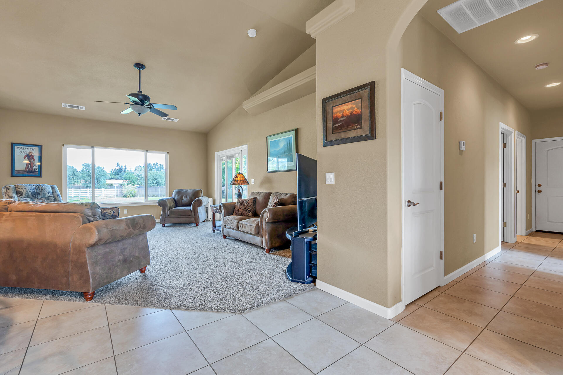 16170 Willow Springs Road Anderson, CA 96007 - Photo 12 of 61 16170WillowSpringsRoad-19