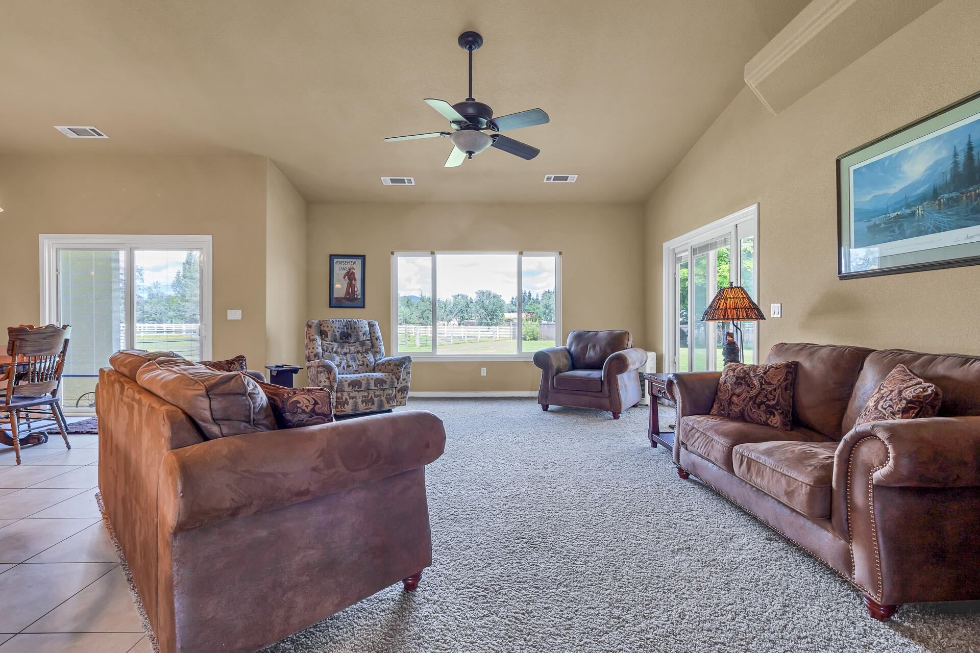 16170 Willow Springs Road Anderson, CA 96007 - Photo 13 of 61 16170WillowSpringsRoad-20