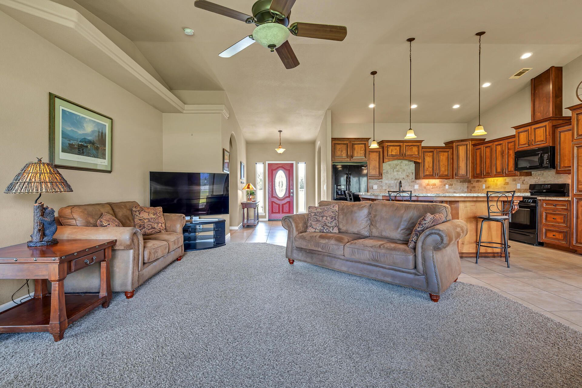 16170 Willow Springs Road Anderson, CA 96007 - Photo 15 of 61 16170WillowSpringsRoad-22