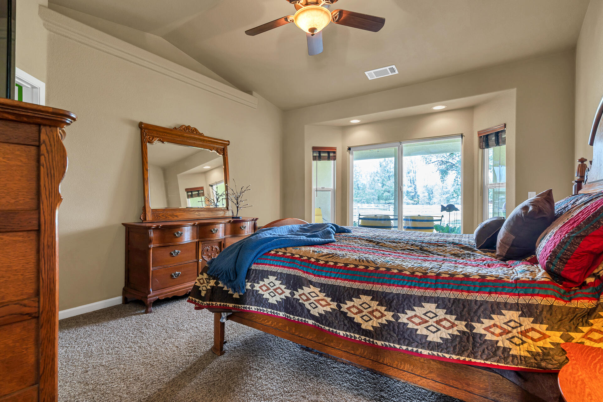 16170 Willow Springs Road Anderson, CA 96007 - Photo 25 of 61 Primary Suite