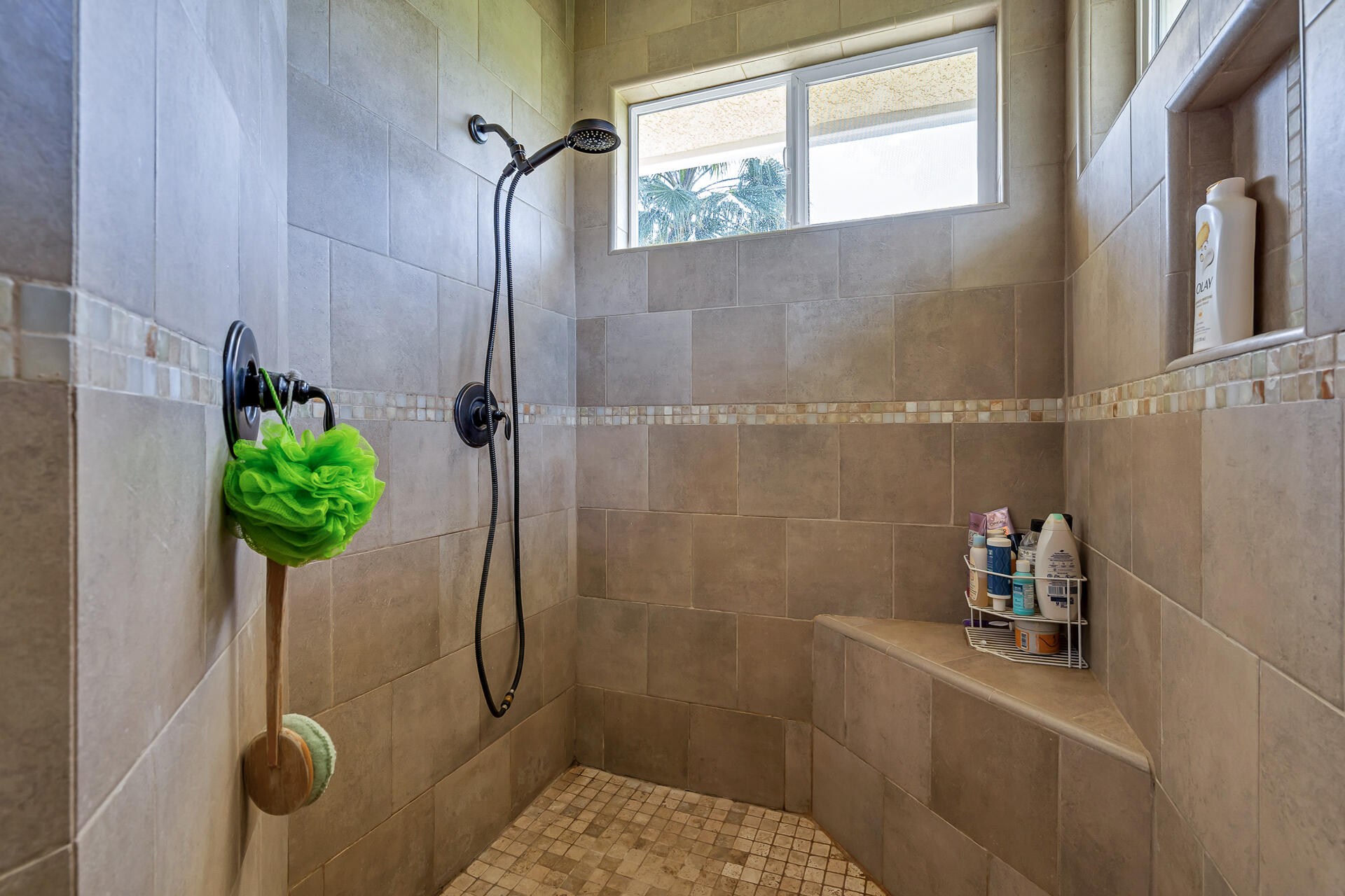 16170 Willow Springs Road Anderson, CA 96007 - Photo 33 of 61 16170WillowSpringsRoad-42