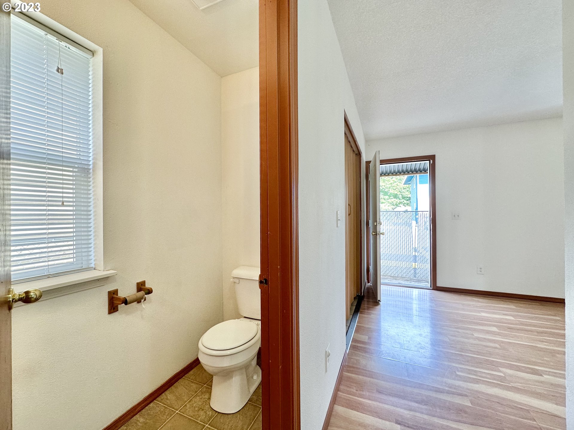 8413 Southeast Insley Street Portland, OR 97266 - Photo 28 of 40