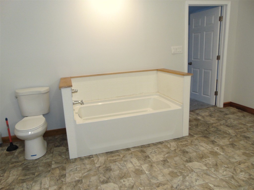 3100 Old Rte 17 Deposit, NY 13754 - Photo 11 of 24 Gallery Image 11