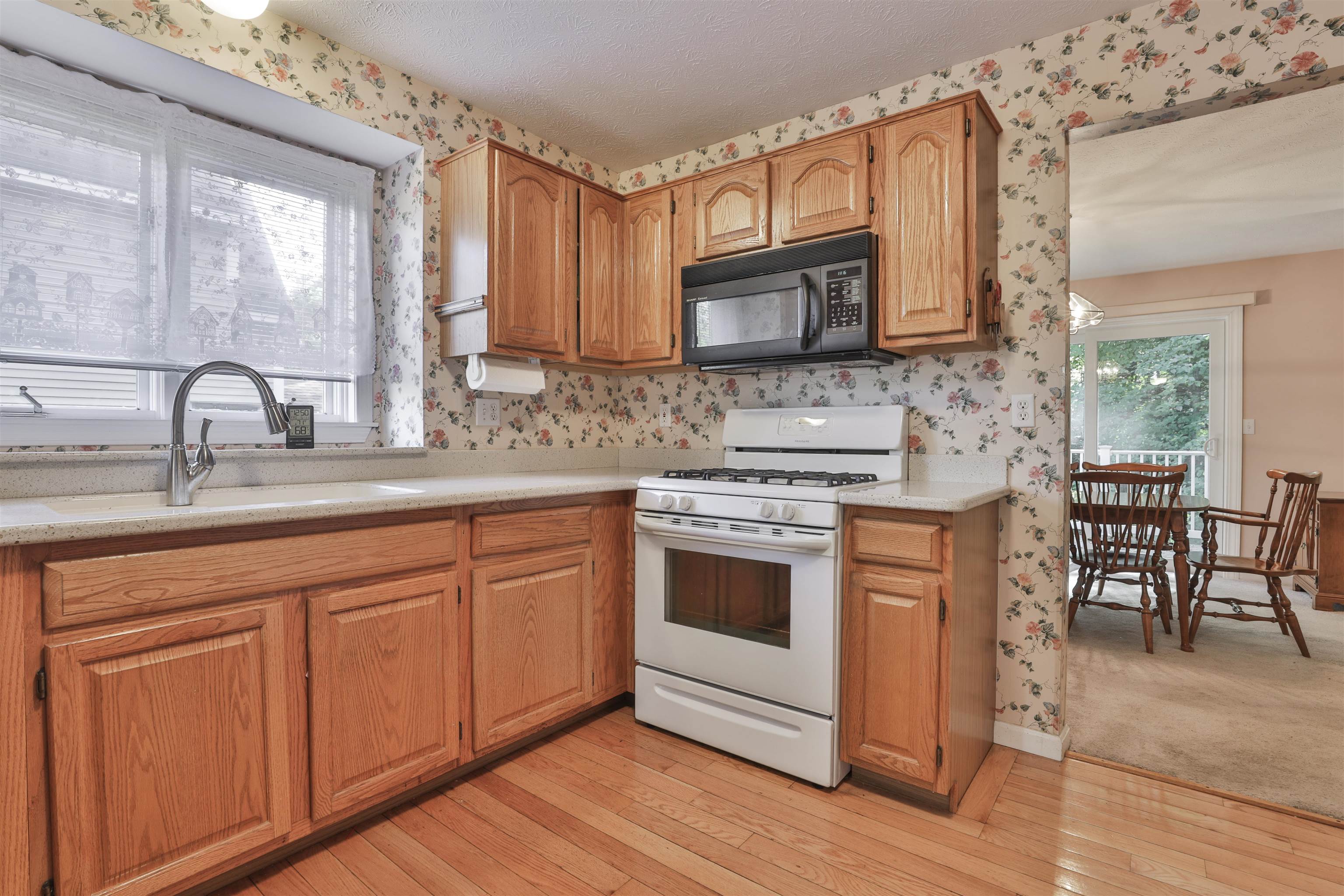 4 Jared Circle, Unit U21 Nashua, NH 03063 - Photo 13 of 38