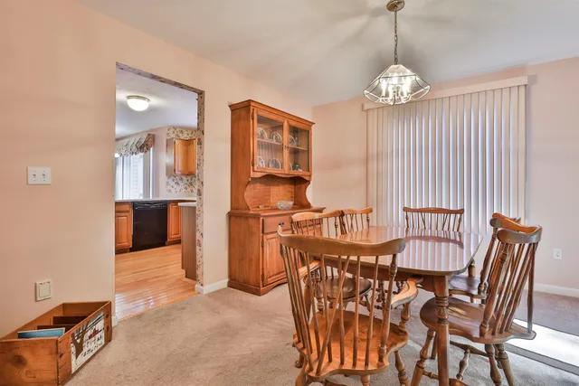 $499,900 | 4 Jared Circle, Unit U21, Nashua, NH 03063