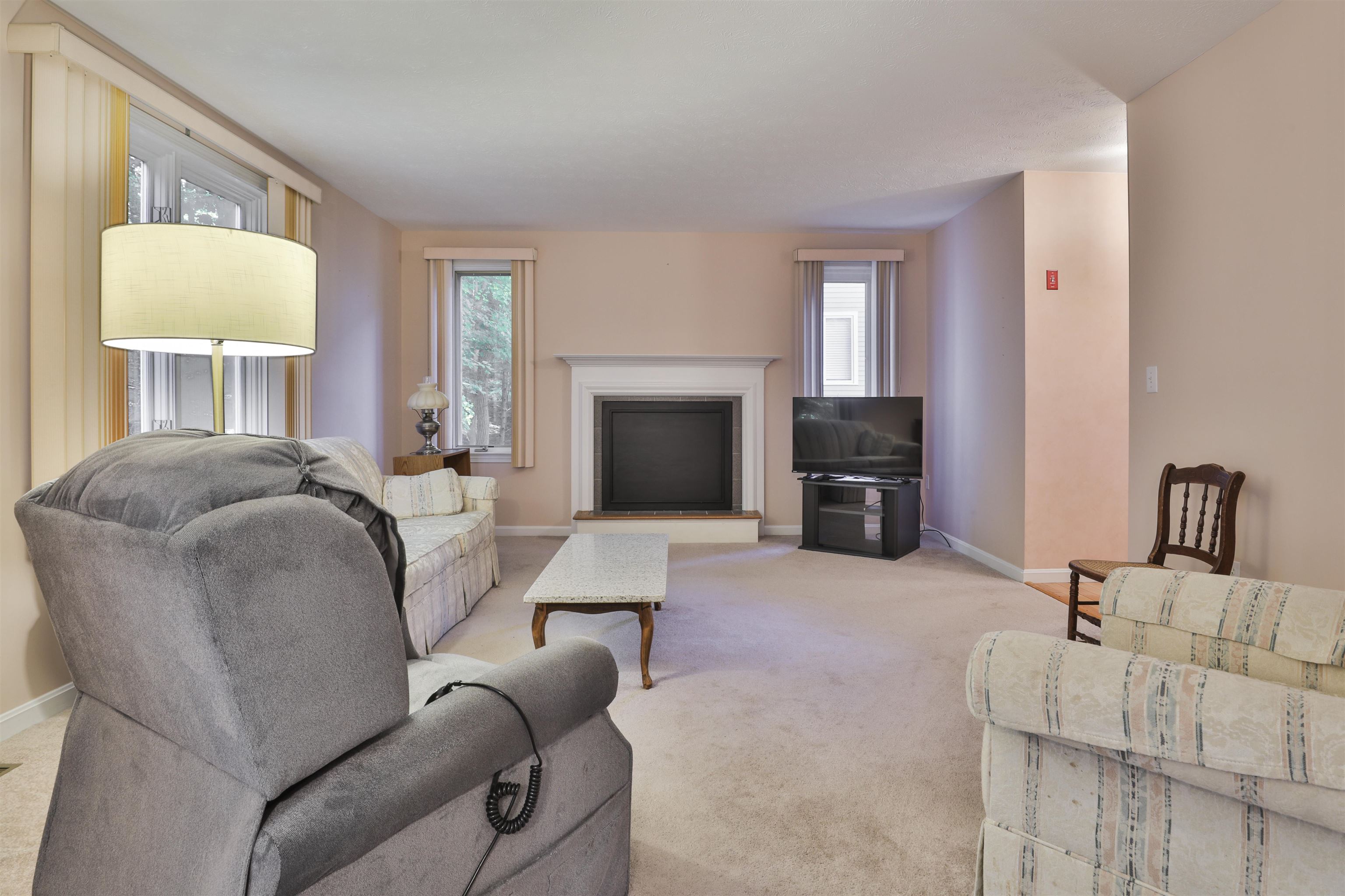 4 Jared Circle, Unit U21 Nashua, NH 03063 - Photo 18 of 38