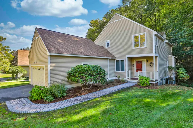 $499,900 | 4 Jared Circle, Unit U21, Nashua, NH 03063