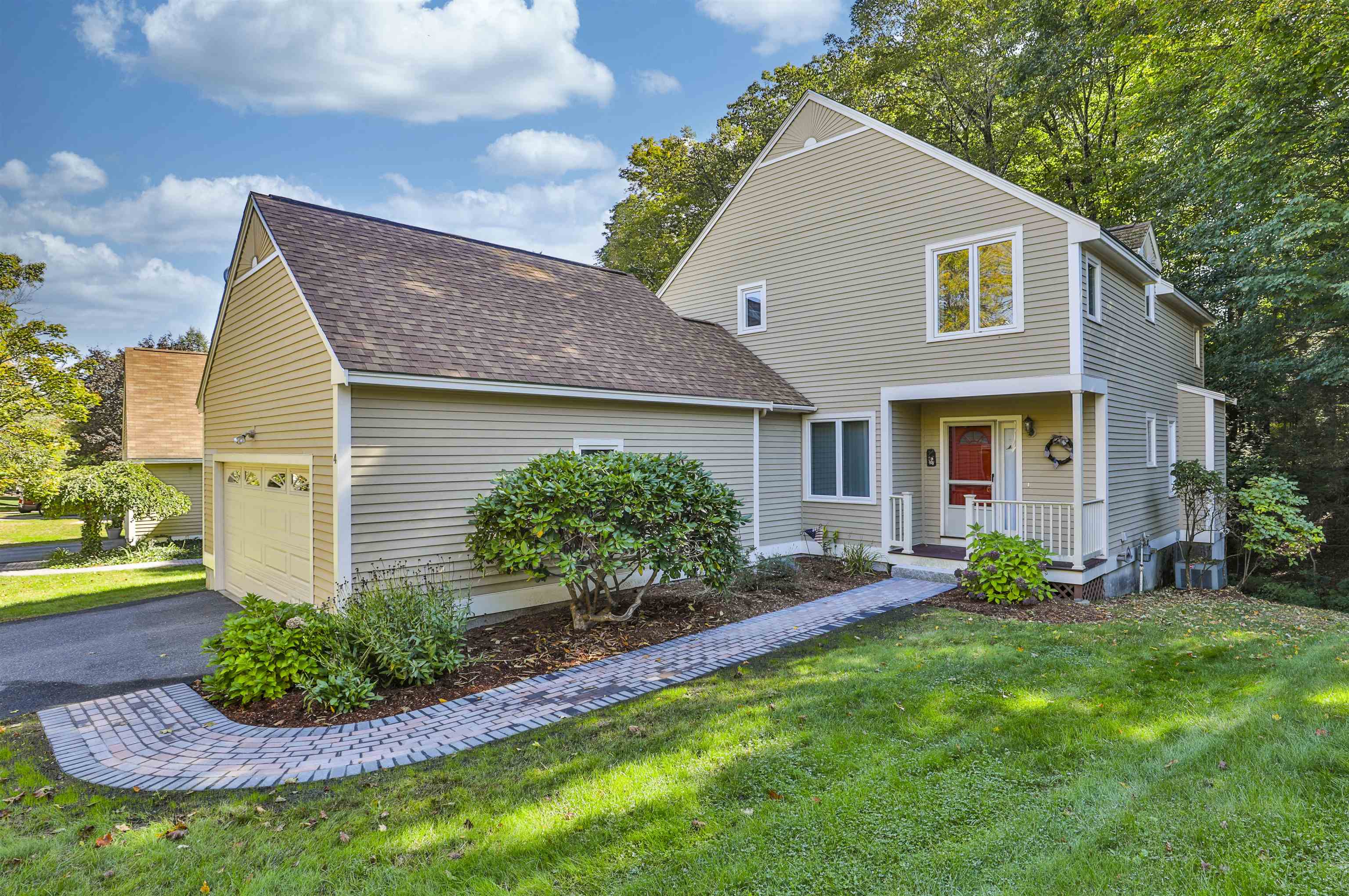 4 Jared Circle, Unit U21 Nashua, NH 03063 - Photo 2 of 38