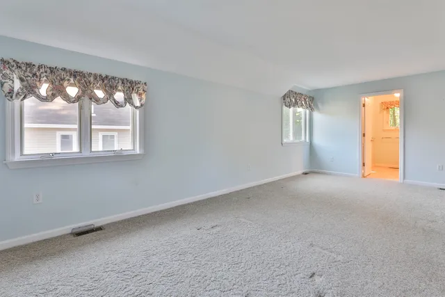 $499,900 | 4 Jared Circle, Unit U21, Nashua, NH 03063