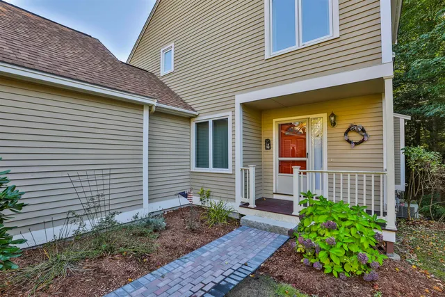 $499,900 | 4 Jared Circle, Unit U21, Nashua, NH 03063