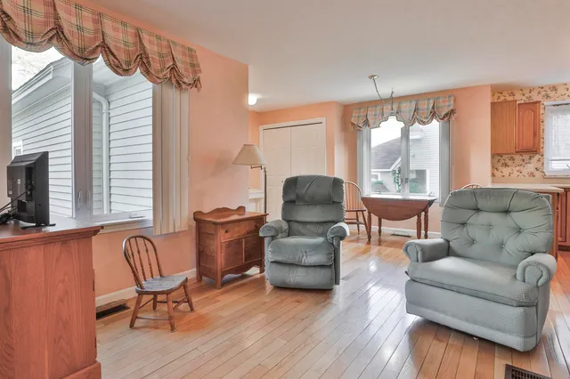 $499,900 | 4 Jared Circle, Unit U21, Nashua, NH 03063