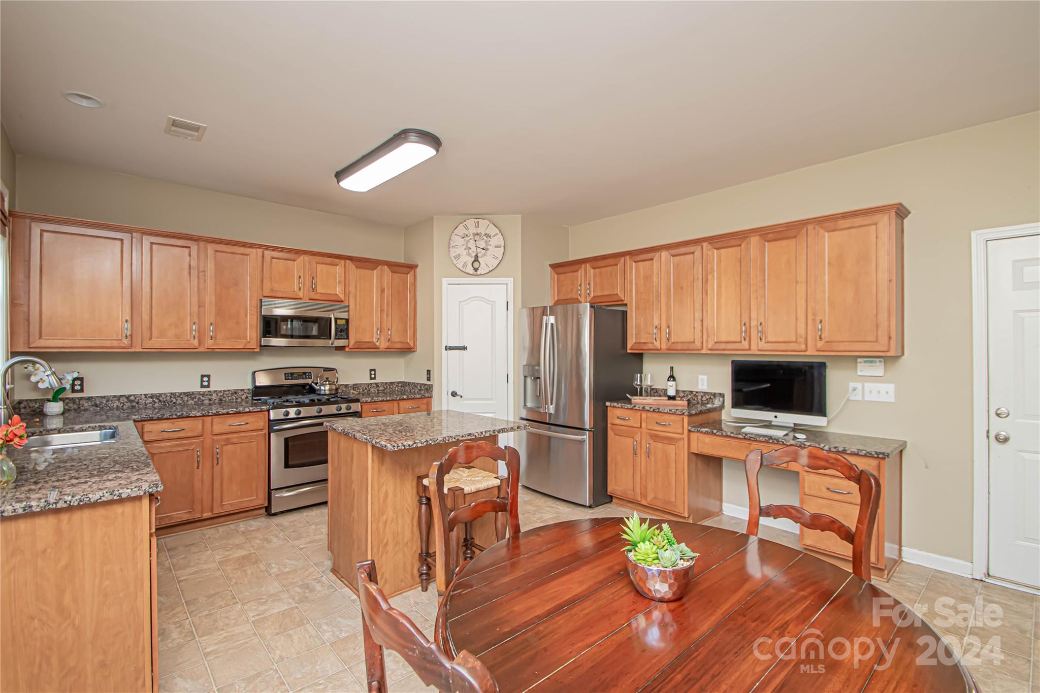 2713 Keziah Road Matthews, NC 28105 - Photo 14 of 47 Gallery Image 14