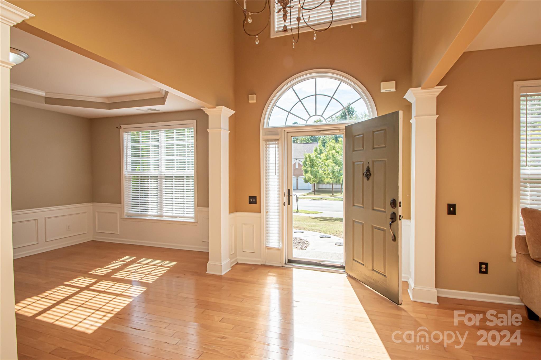 2713 Keziah Road Matthews, NC 28105 - Photo 3 of 47 Gallery Image 3