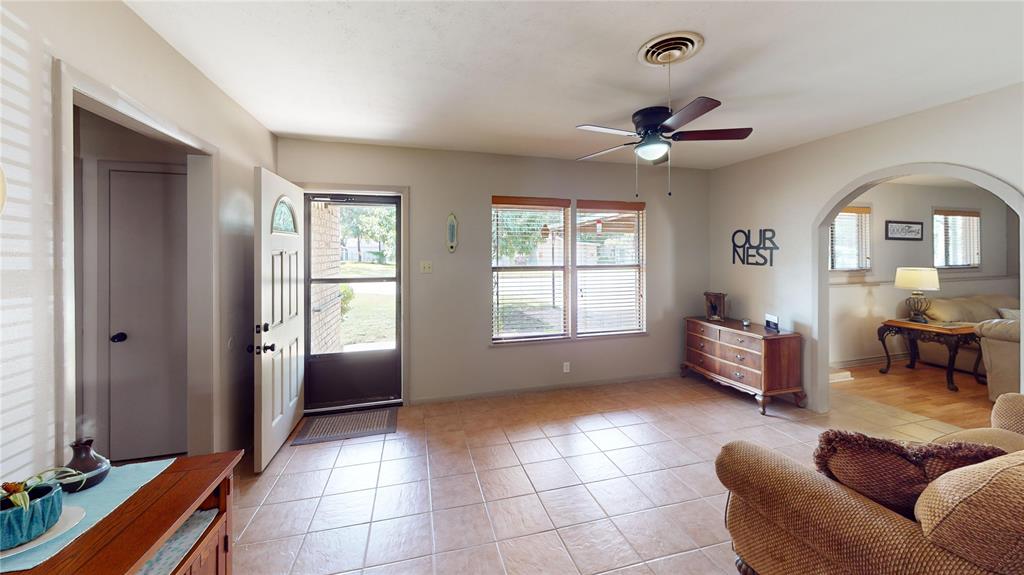 2013 South Walnut Street Brady, TX 76825 - Photo 4 of 21