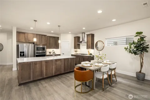 $1,111,000 | 18315 17th Avenue West, Lynnwood, WA 98037