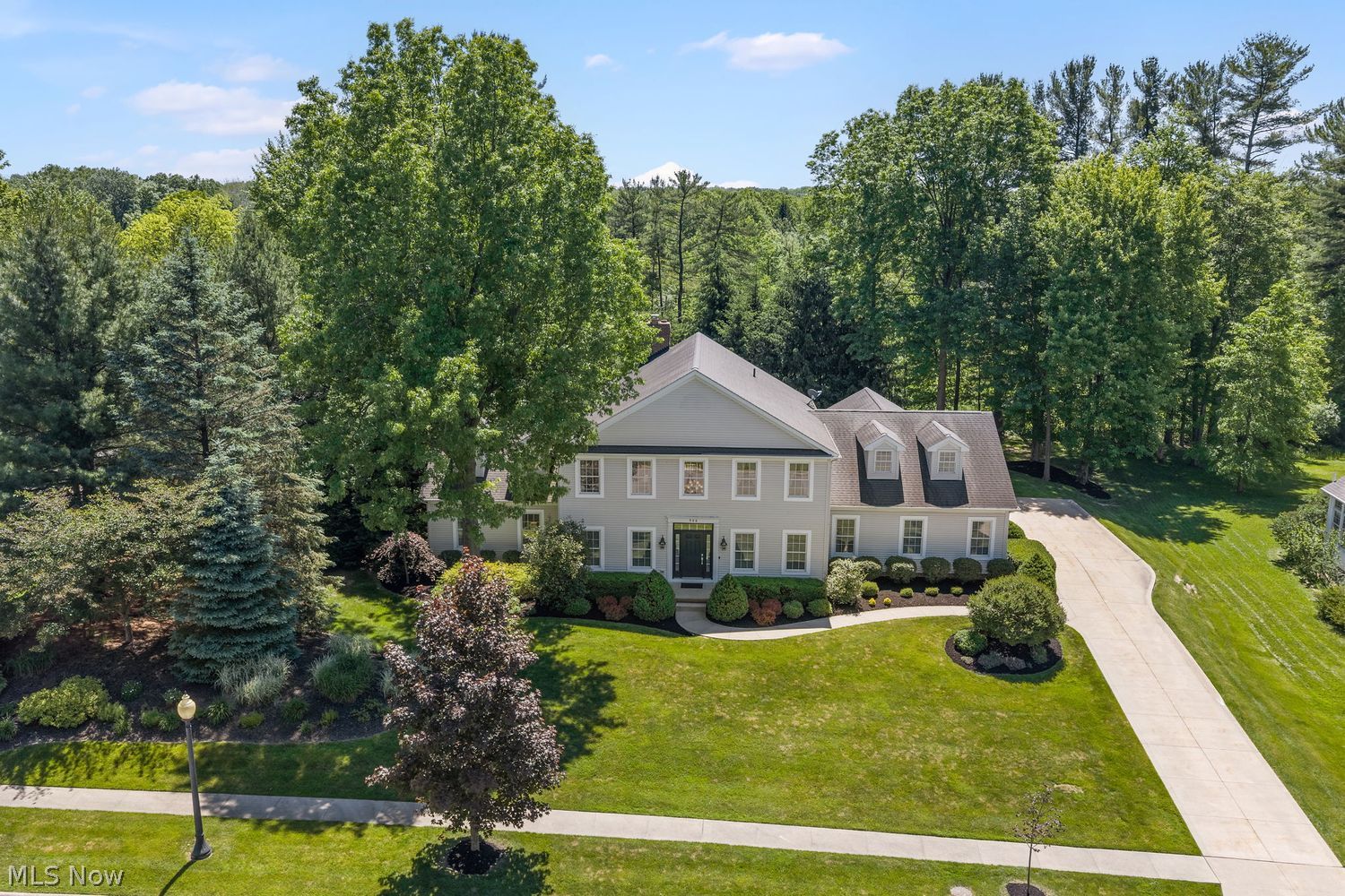 900 Ridgewood Boulevard Hudson, OH 44236 - Photo 2 of 50