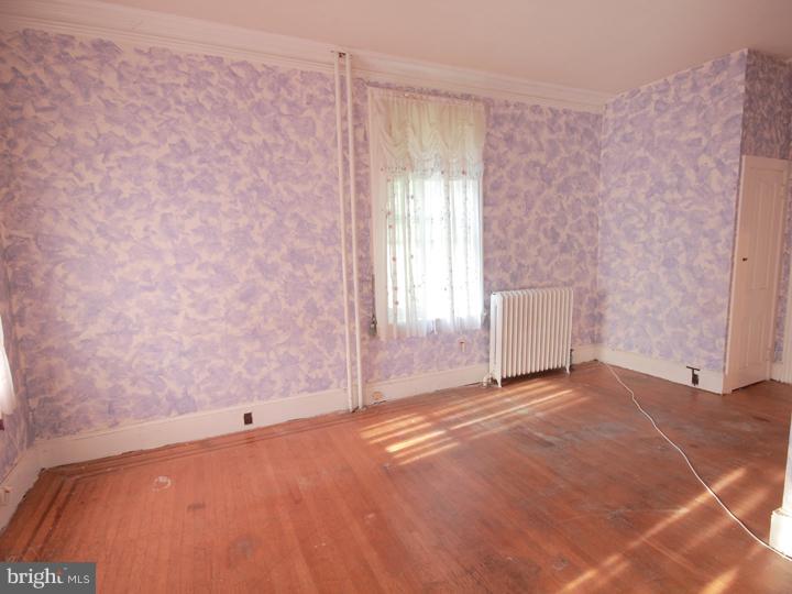 758 Woodlane Road Edgewater Park, NJ 08010 - Photo 13 of 23 Gallery Image 13